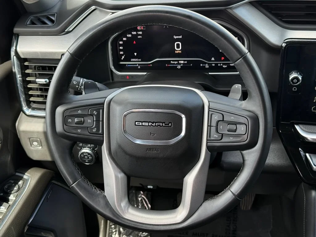 Used 2024 White Frost Tricoat GMC Denali image 23