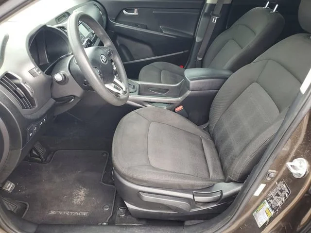 Used 2013 Tan Kia LX image 5