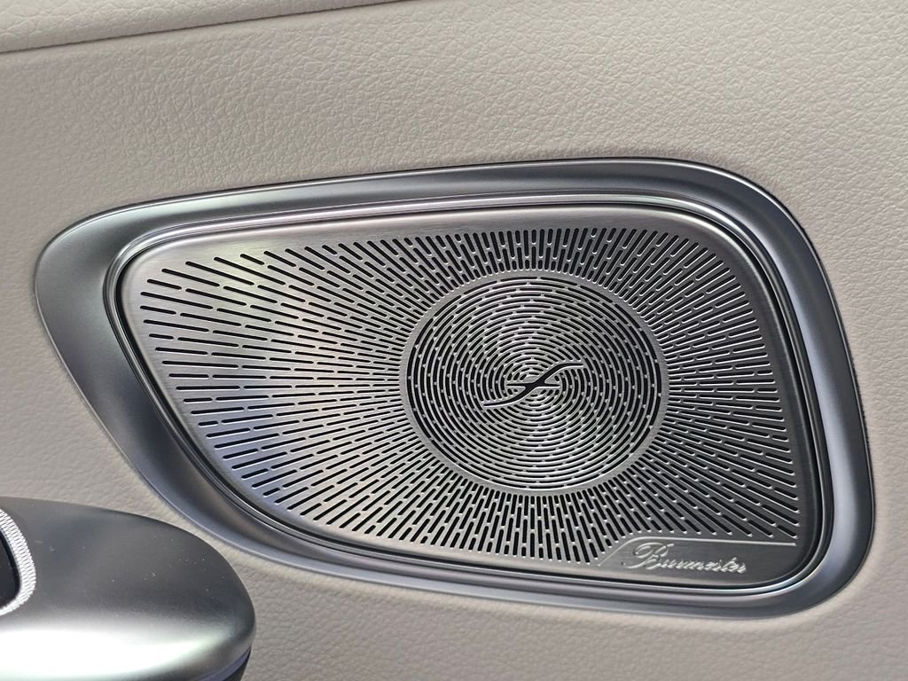 New 2026 Starling Blue Metallic Mercedes-Benz GLC 300 image 27