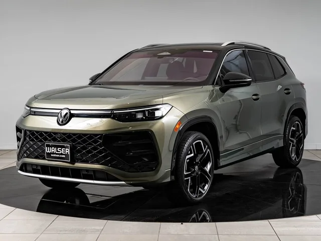 2025 Volkswagen Tiguan 2.0T SEL R-Line