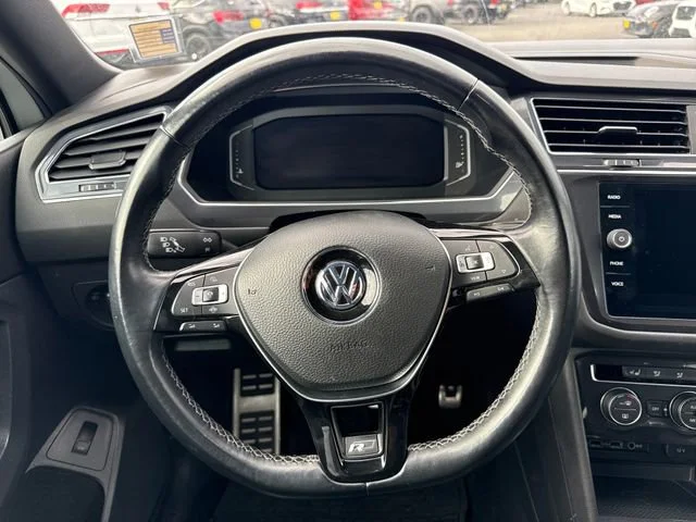 Used 2020  Volkswagen SEL Premium R-Line image 18