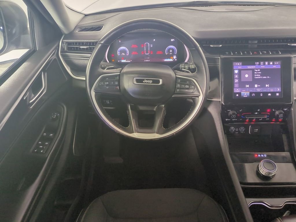 2022 Jeep Grand Cherokee L Laredo - Photo 20