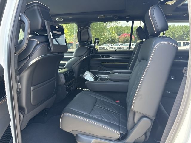 New 2026 White Jeep Summit Reserve image 21