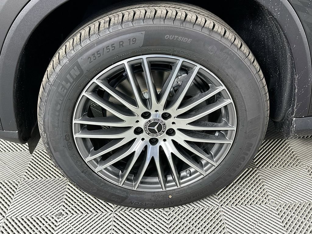 New 2026 Graphite Grey Metallic Mercedes-Benz GLC 300 image 67
