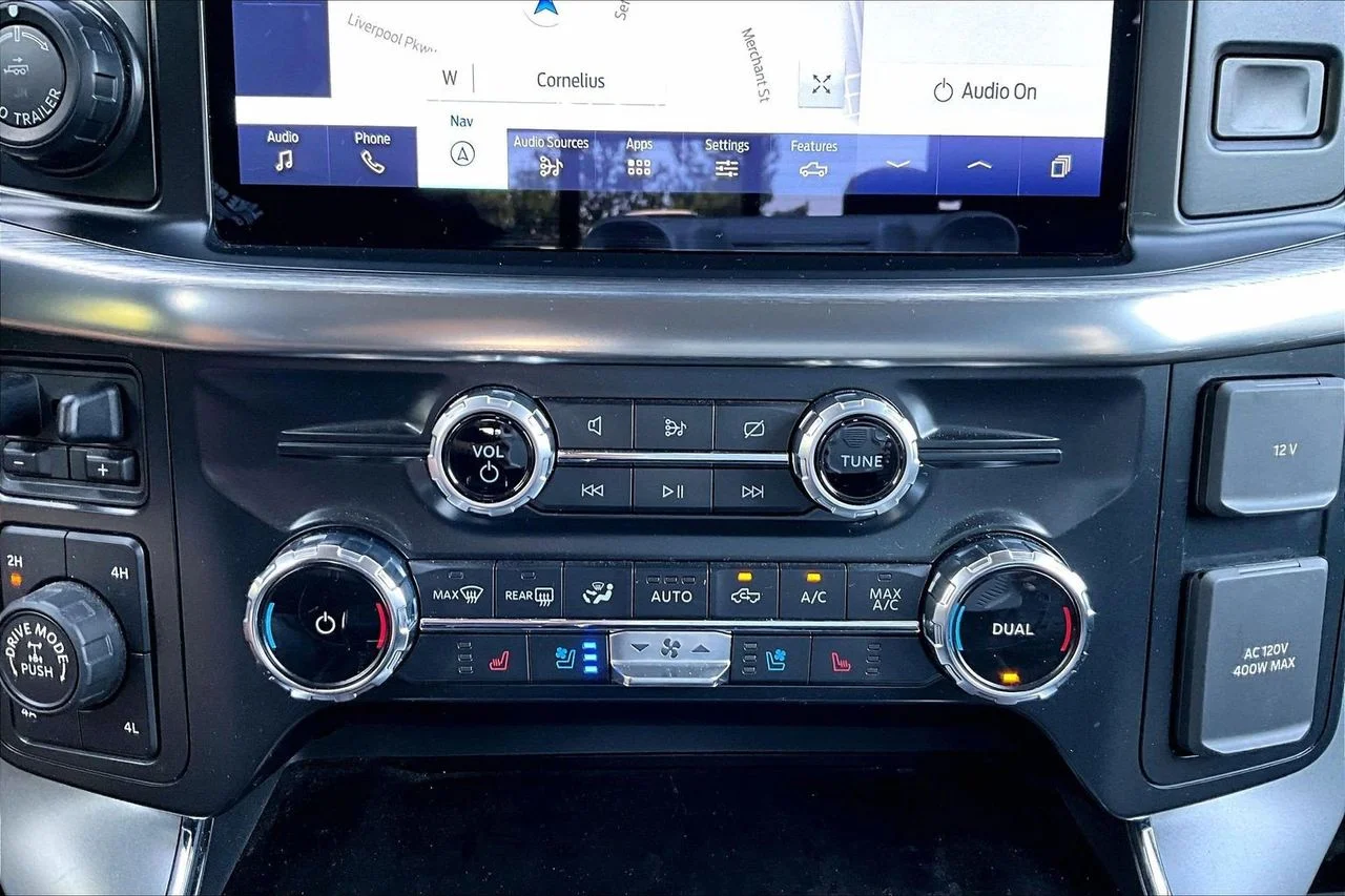 Certified Used 2022 Black Ford Lariat image 18