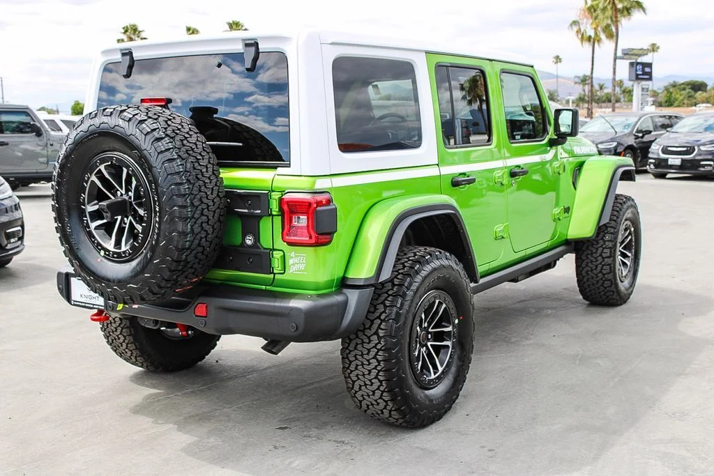 New 2026 Green Jeep Rubicon X image 9