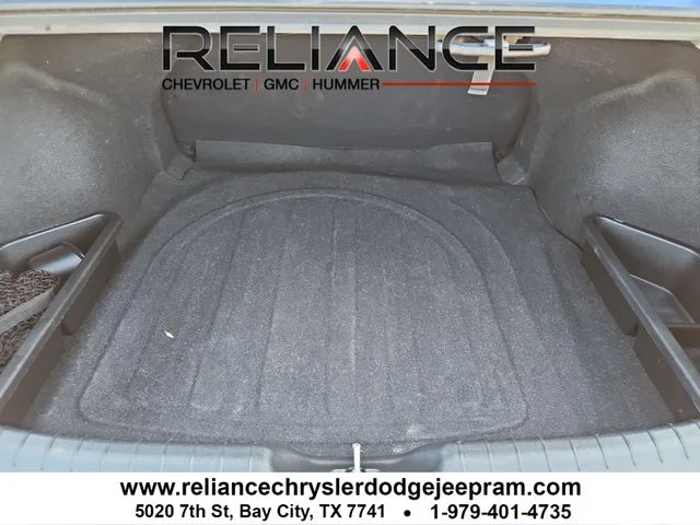 Used 2023 Blue Hyundai SEL image 13