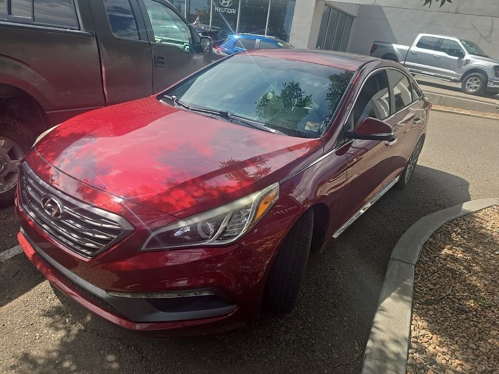 Used 2016 Red Hyundai Sport image 1