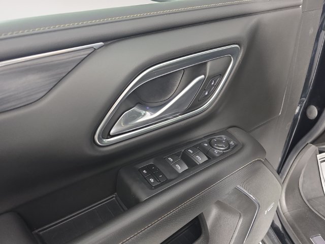 Used 2021 Black GMC SLT image 10