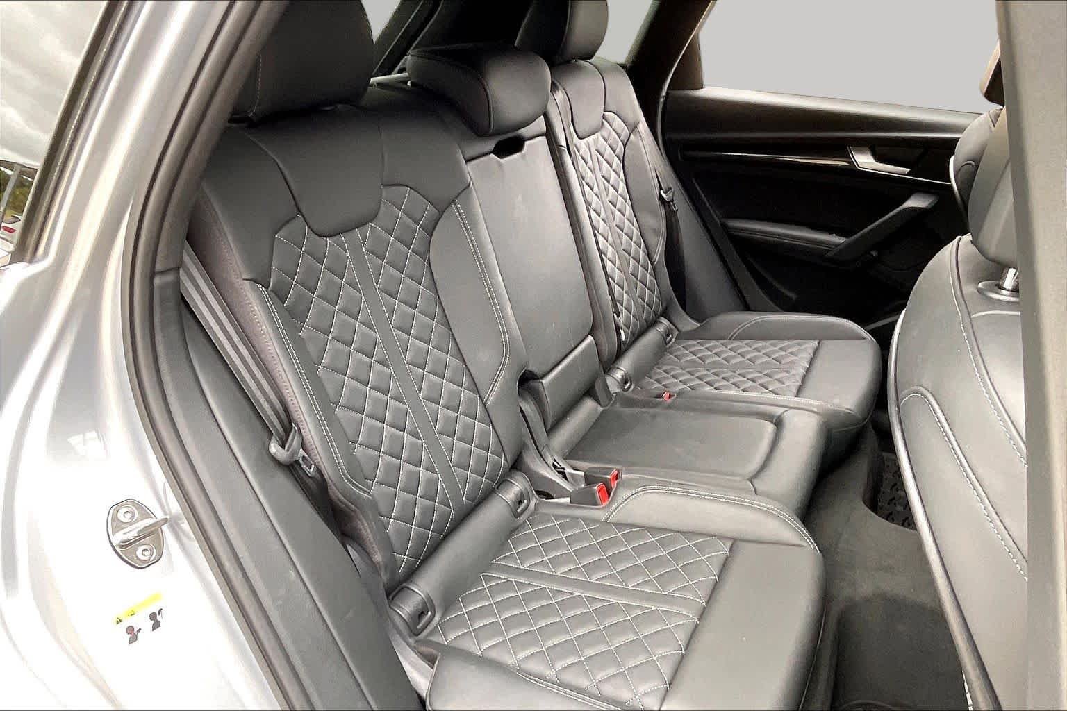 Used 2023 Florett Silver Metallic Audi Premium Plus image 19