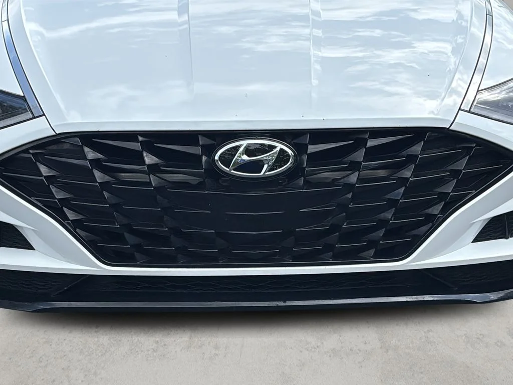 Used 2023 Serenity White Hyundai SEL image 43