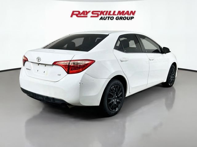 2017 Toyota Corolla LE - Photo 7