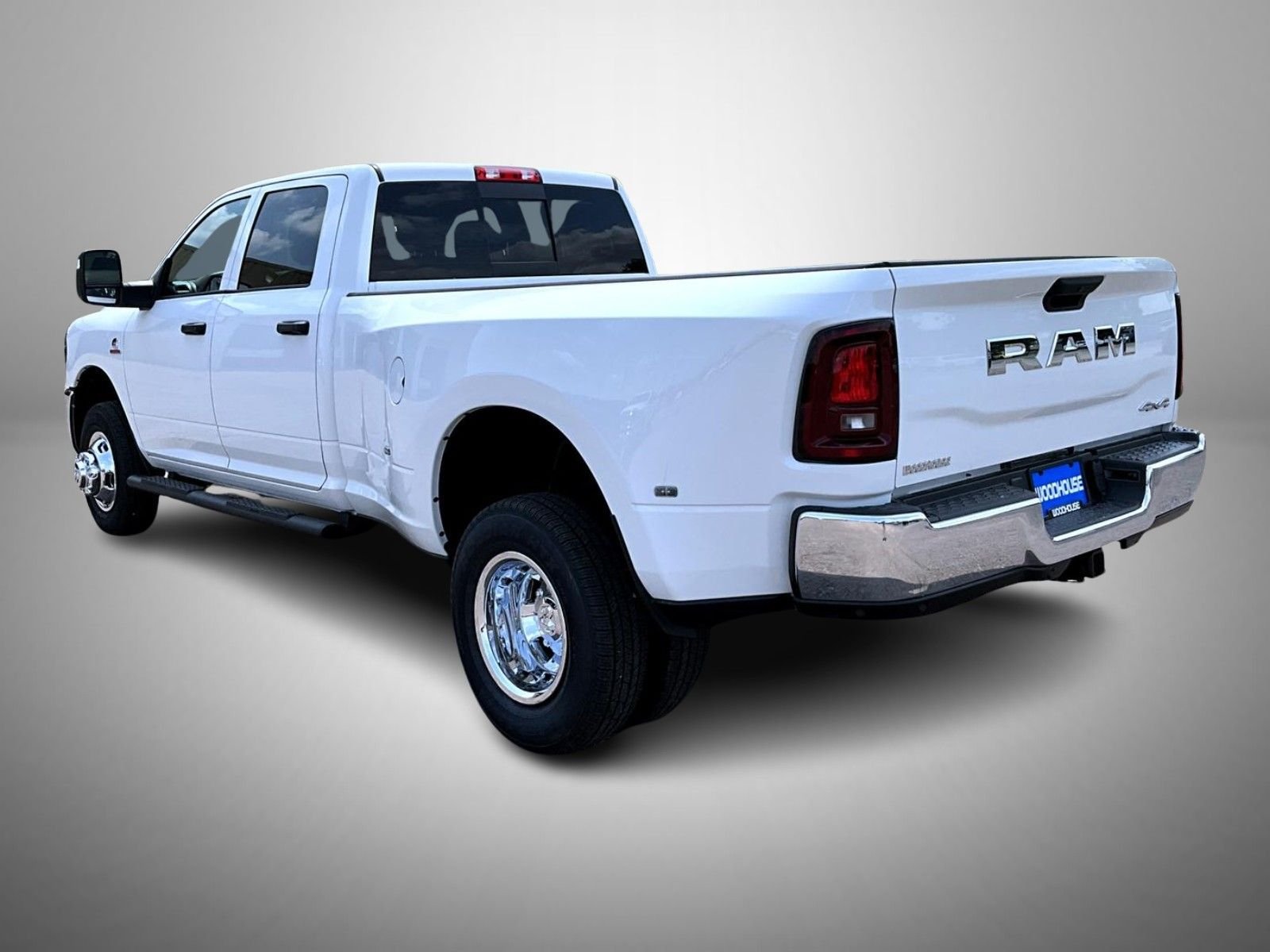 New 2026 Bright White Clear-Coat Exterior Paint RAM Tradesman image 7