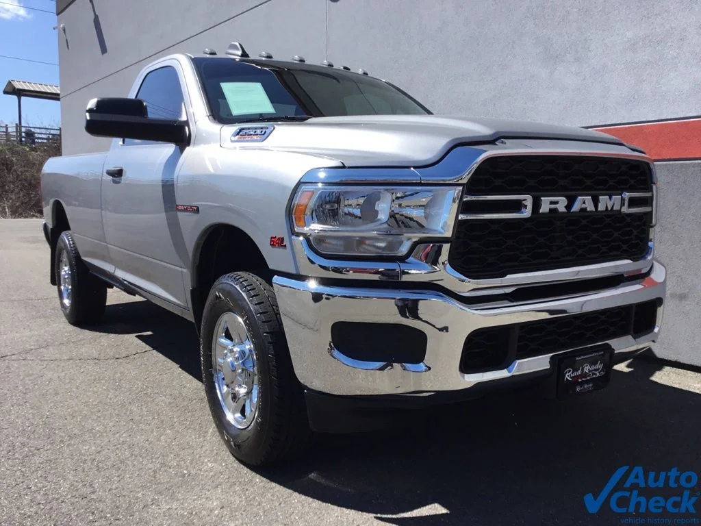 Used 2019 Silver Ram Tradesman image 3