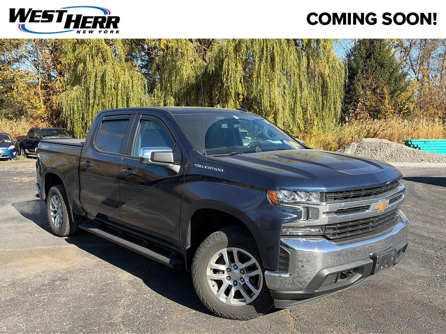 Used 2022 Northsky Blue Metallic Chevrolet LT image 1