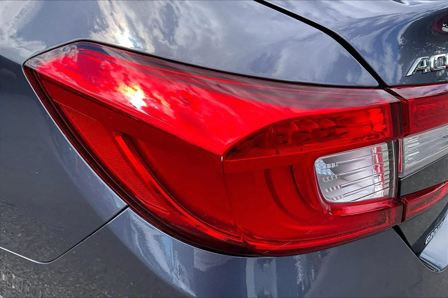 Used 2019 Modern Steel Metallic Honda EX-L 1.5T image 27