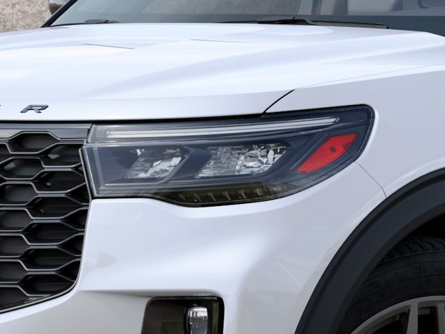 New 2027 White Metallic Ford ST-Line image 18
