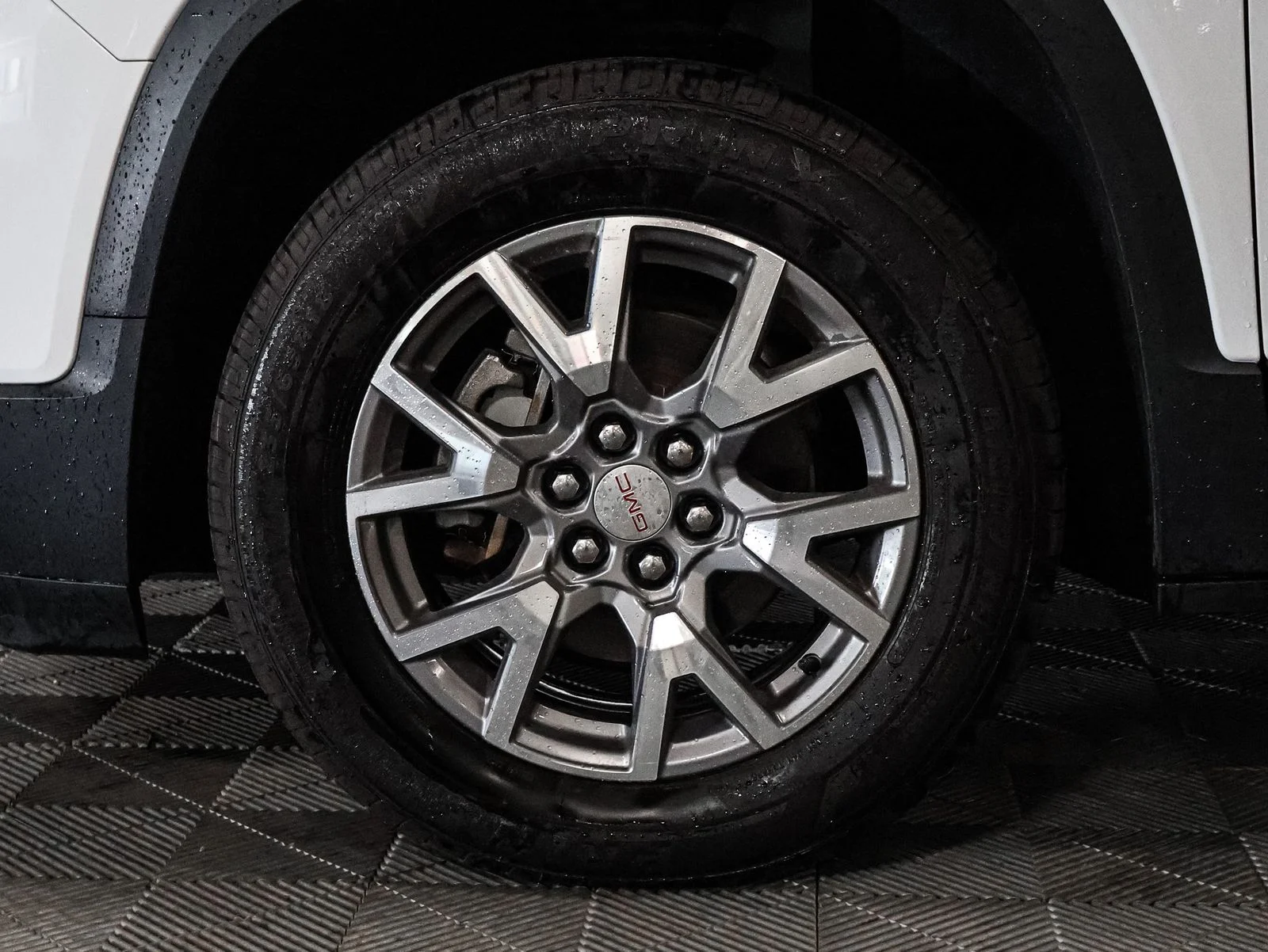 2020 GMC Acadia SLT - Photo 19