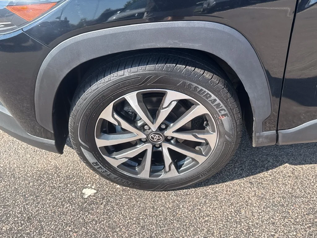 Used 2025 Black Toyota XLE image 36