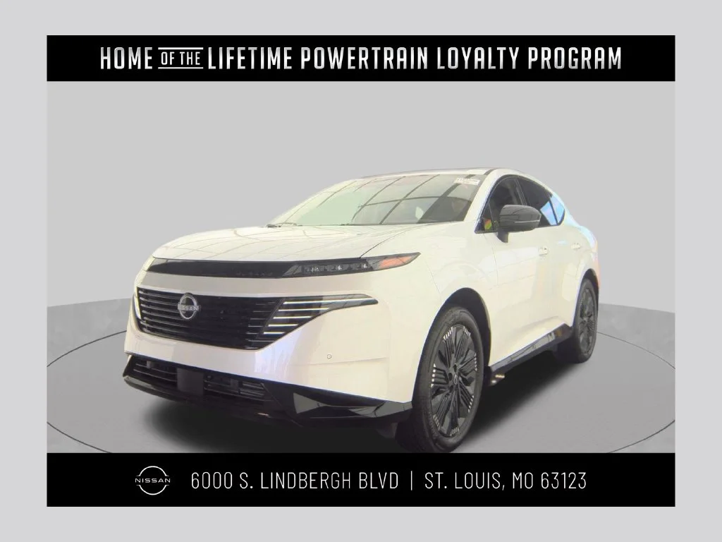 Certified Used 2026 Everest White Pearl Tricoat Nissan Platinum image 1