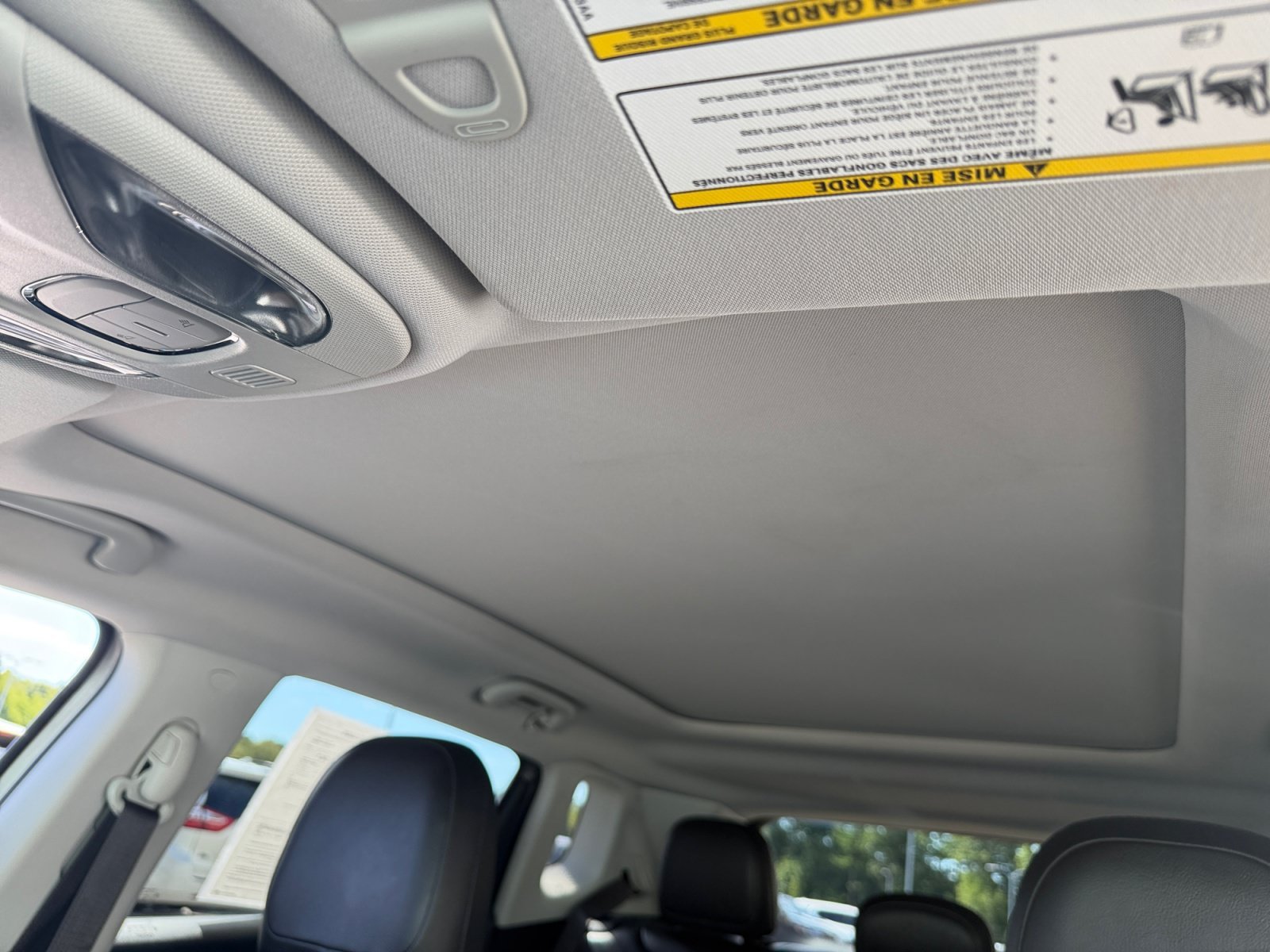 Used 2018 Billet Silver Metallic Clearcoat Jeep Limited image 27