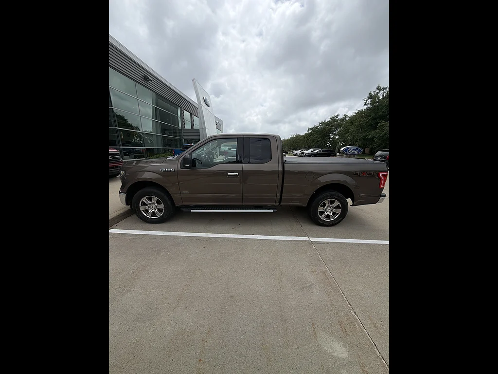 Used 2016 Caribou Metallic Ford XLT image 2