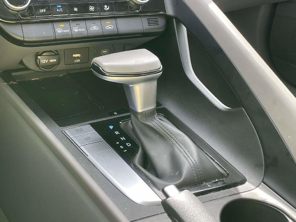 Certified Used 2025 White Hyundai SEL Sport image 9