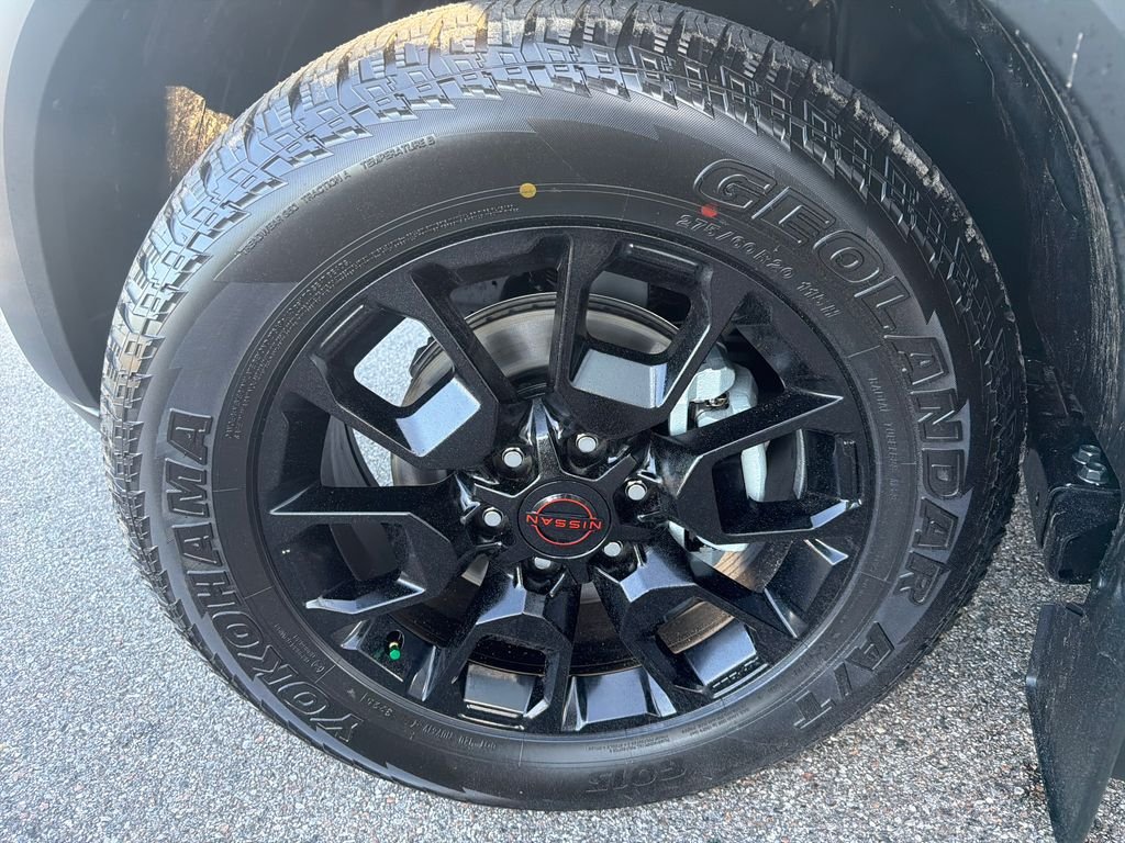 New 2026 White Nissan PRO-4X image 40