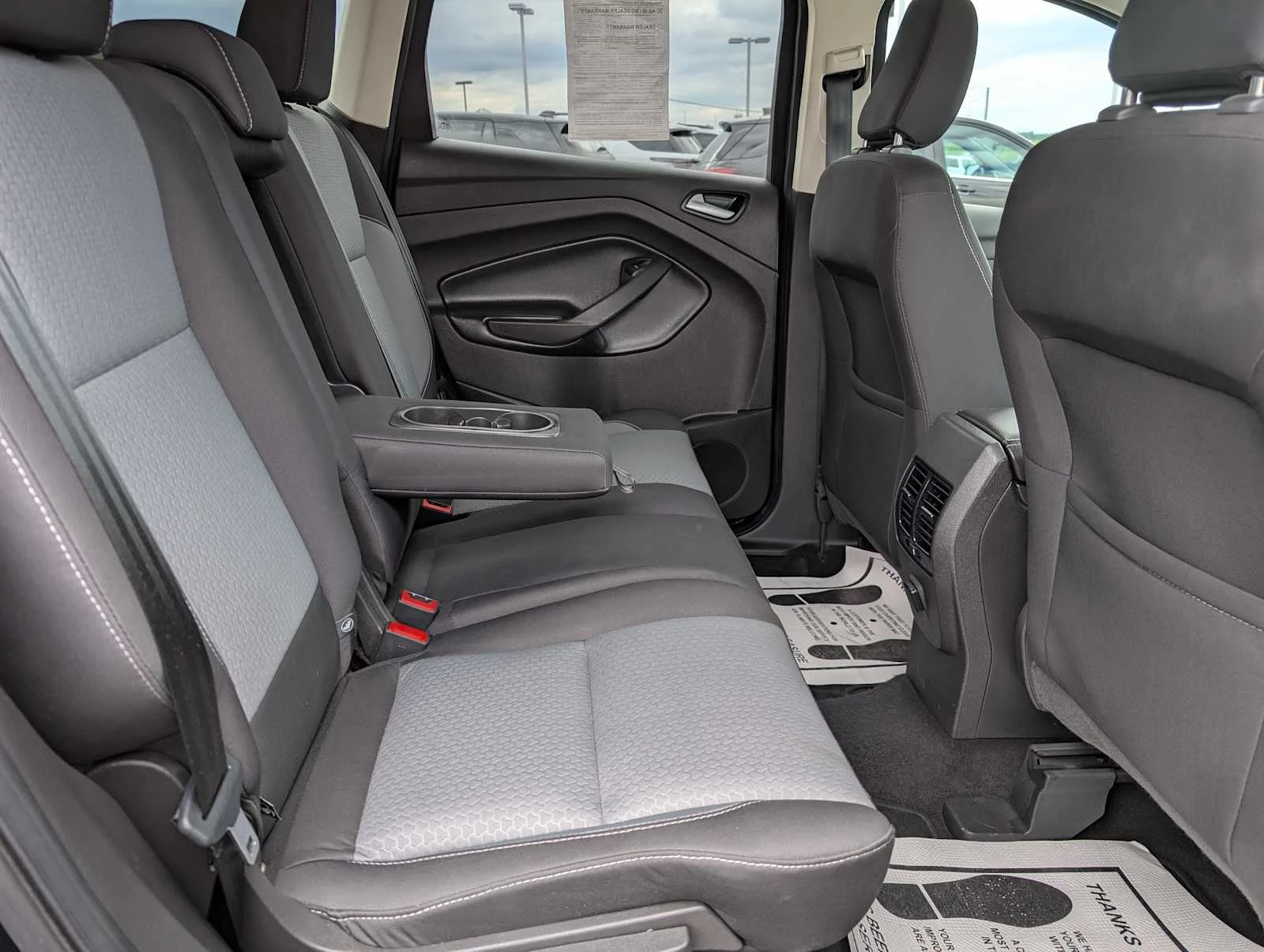 Used 2018 Shadow Black Ford SE image 40