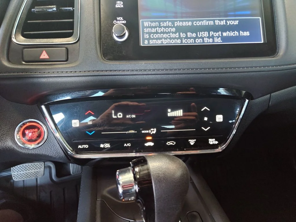 Used 2019 Blue Honda EX image 17