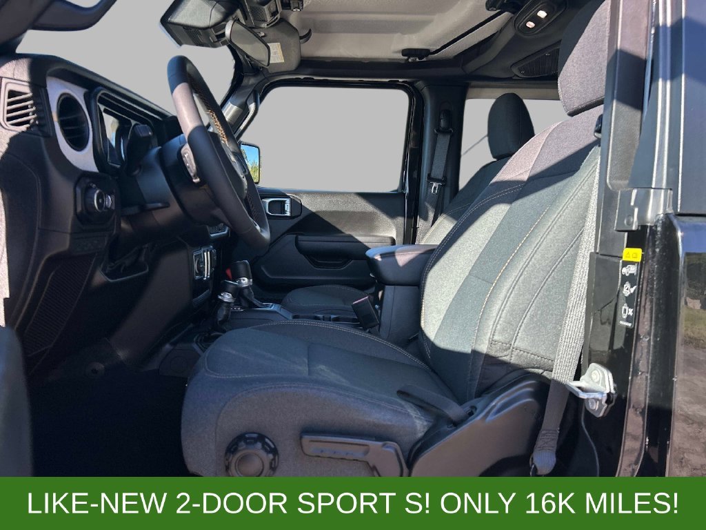 Used 2024 Black Jeep Sport S image 14