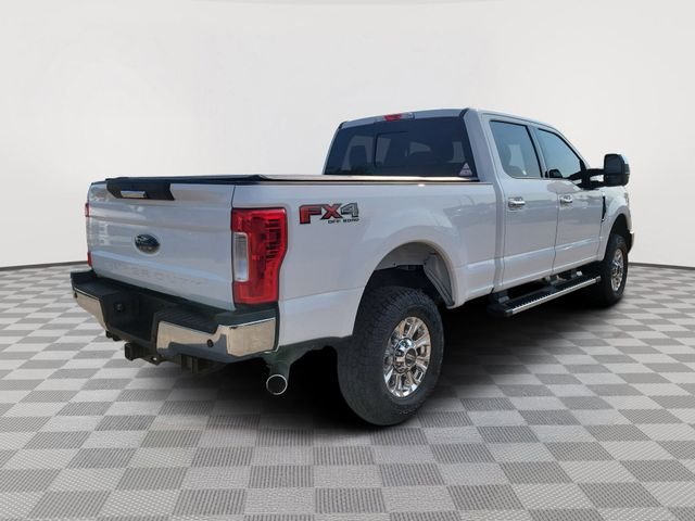 Certified Used 2019 Oxford White Ford XLT image 5