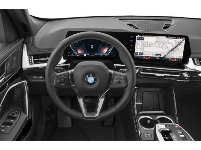 New 2026 Cape York Green Metallic BMW xDrive28i image 2