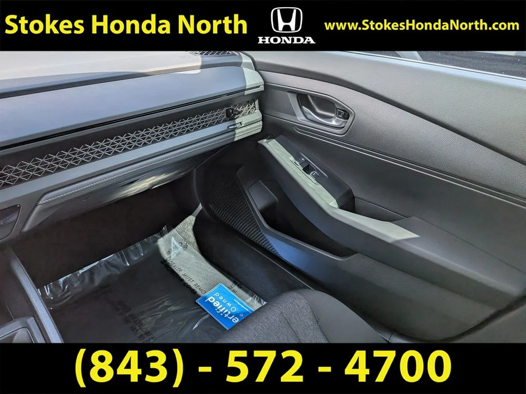 Used 2025 Black Honda LX image 16