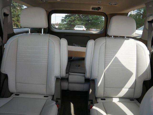 New 2026 Ecotronic Gray Pearl Hyundai Limited image 7