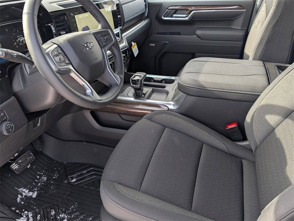 2026 Chevrolet Silverado 1500 LT Trail Boss - Photo 6