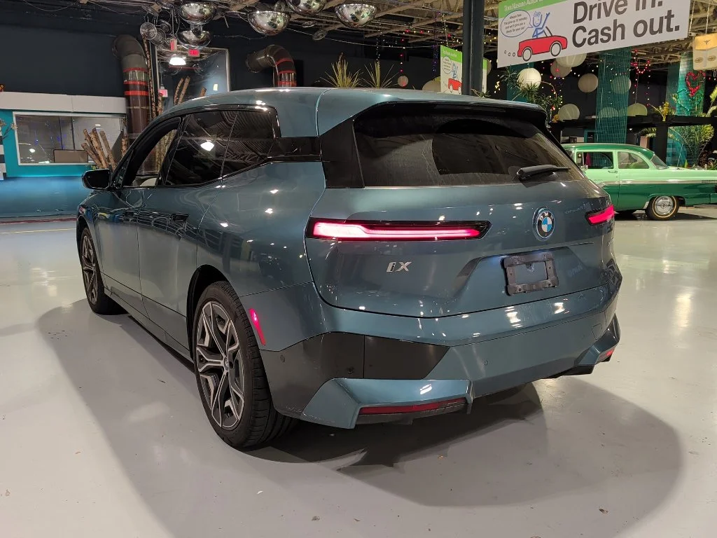 Used 2024 Blue BMW xDrive50 image 12