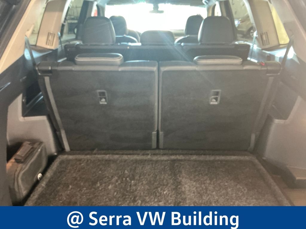 Used 2023 Gray Volkswagen SEL image 30