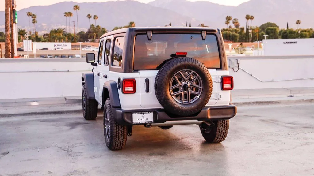 New 2026 White Jeep Sport S image 7