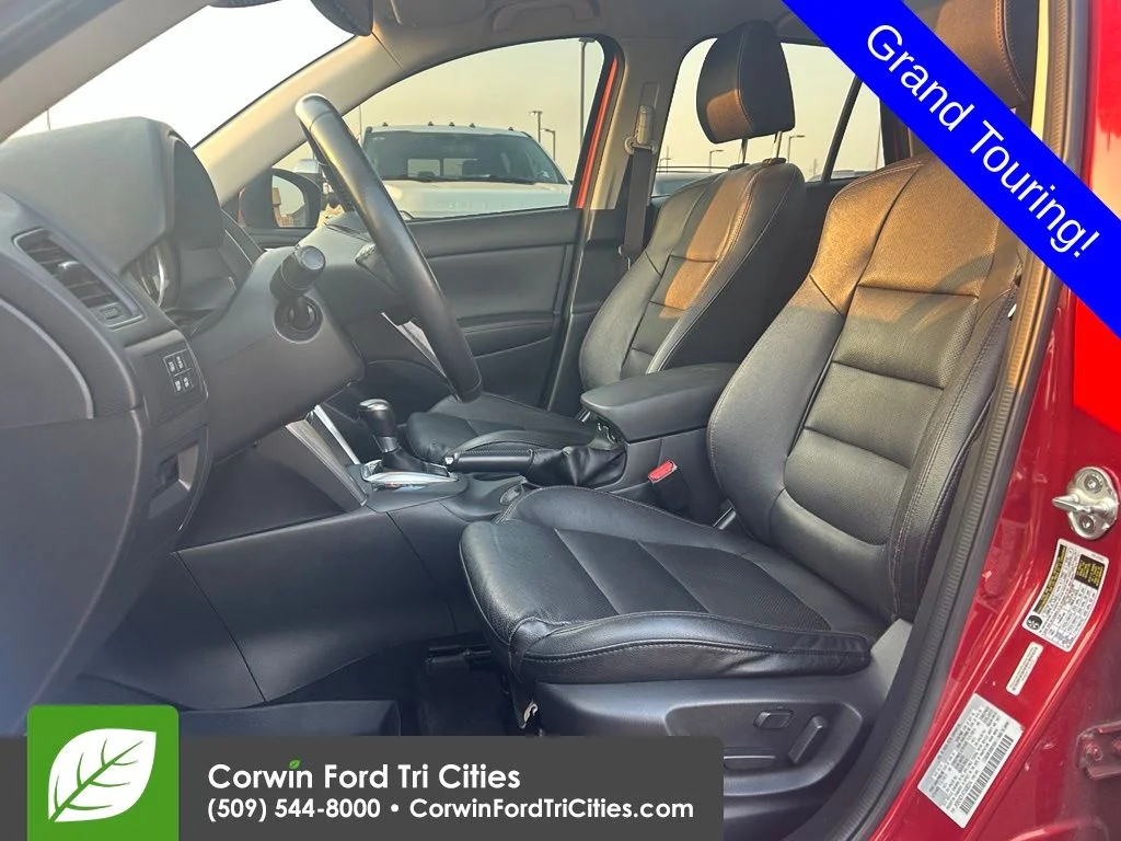 Used 2015 Soul Red Metallic Mazda Grand Touring image 18