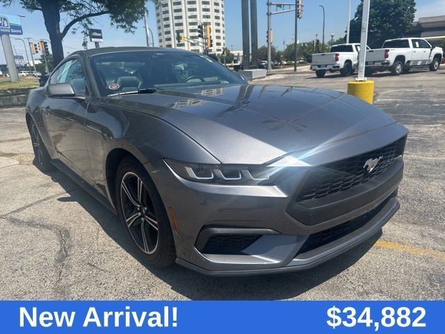2025 Ford Mustang EcoBoost Premium Fastback's photo