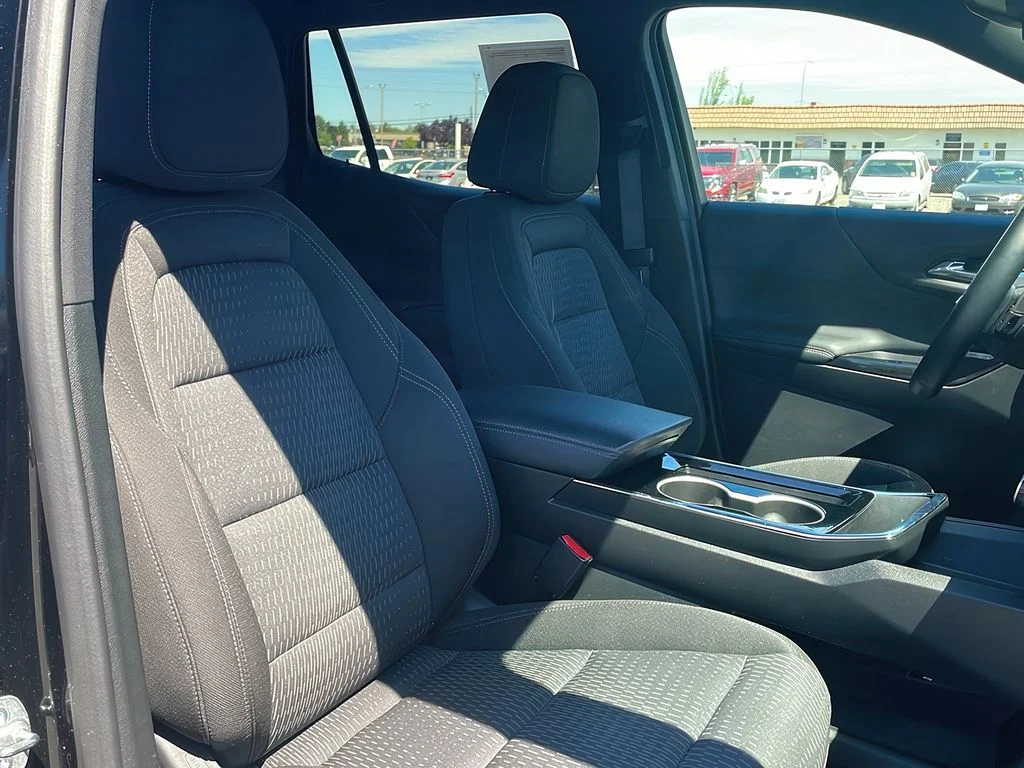 2025 Chevrolet Equinox LT - Photo 20