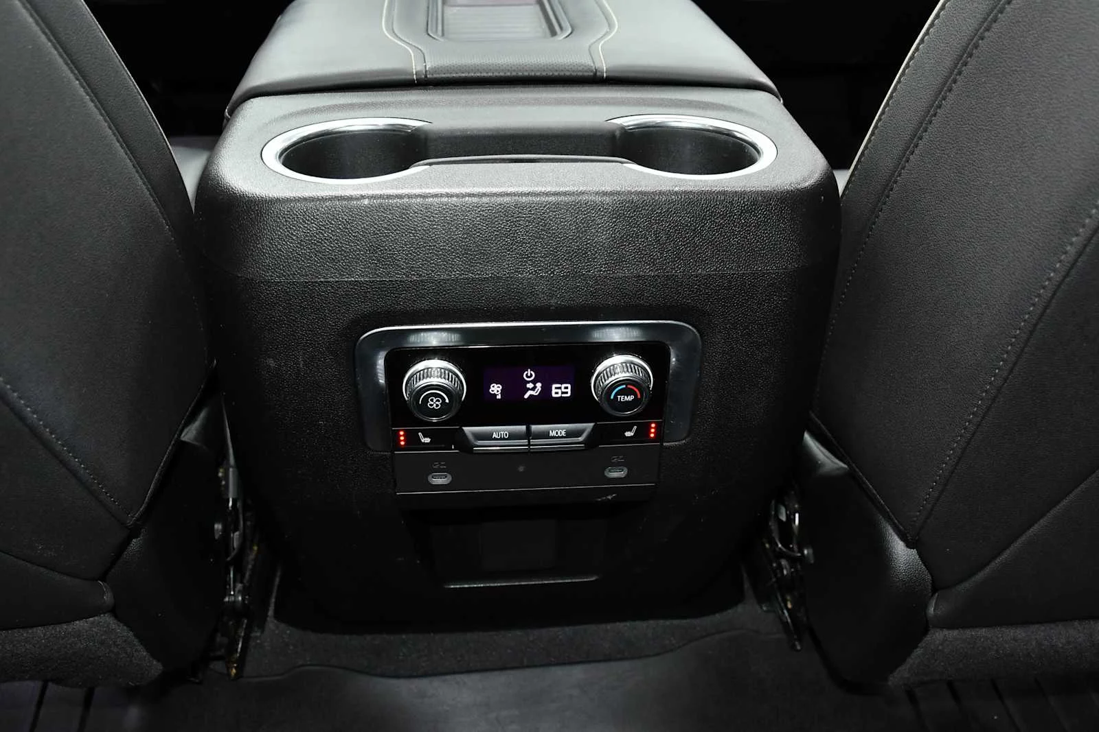 Used 2022 Summit White GMC SLT image 23
