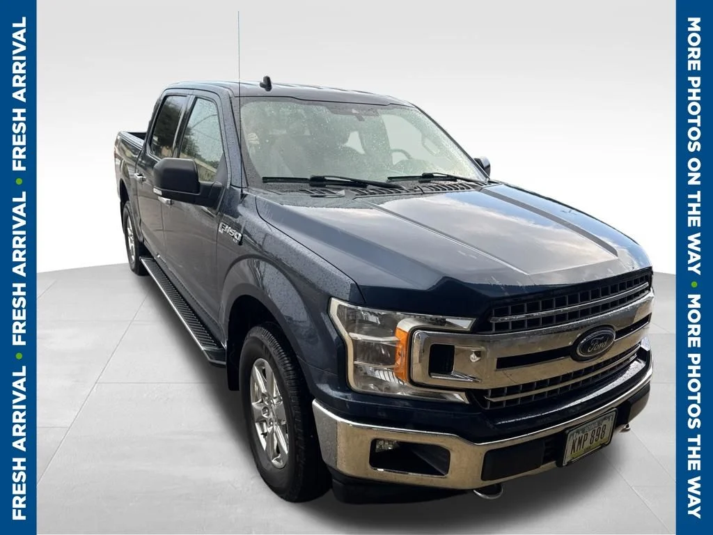 Used 2020 Blue Ford XLT image 1