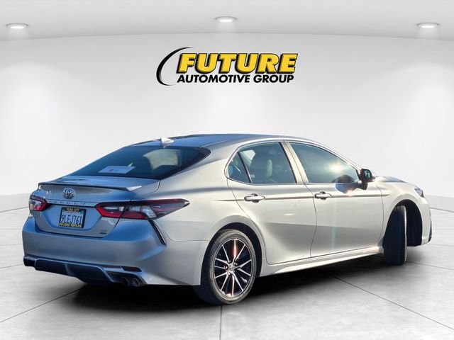 Used 2024 Silver Toyota SE image 4