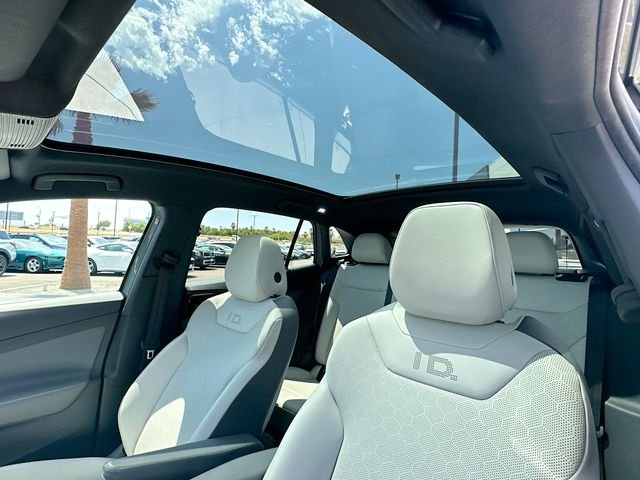 Used 2022  Volkswagen Pro S image 23