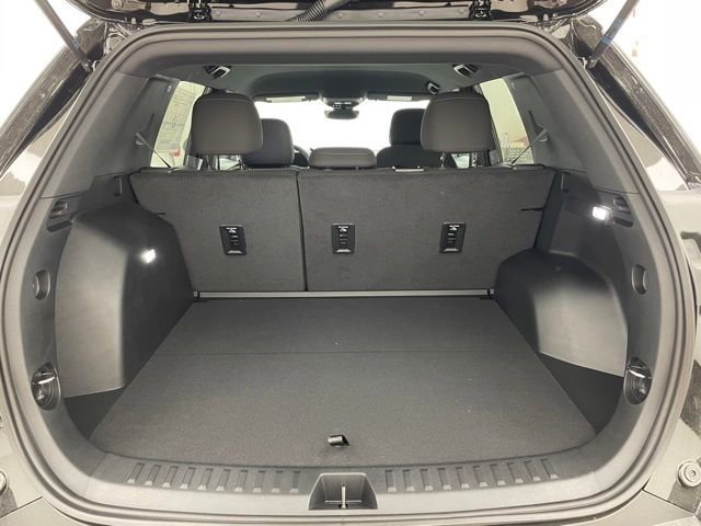 2026 Chevrolet Equinox LT - Photo 11