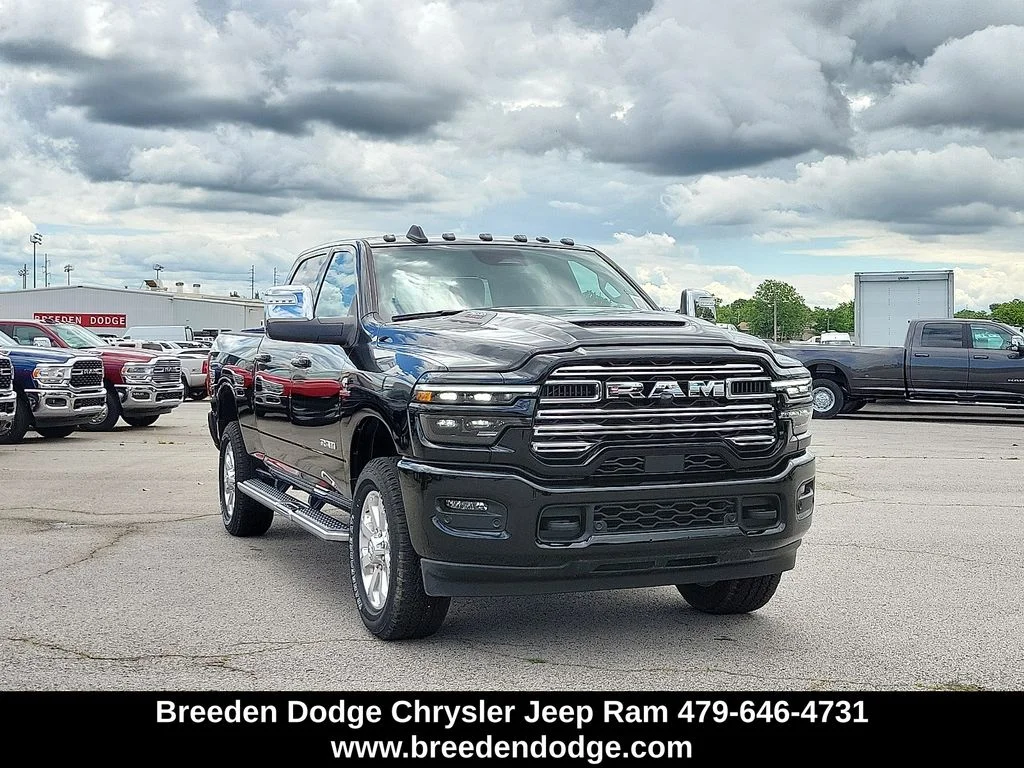 New 2025 Diamond Black Crystal Pearl-Coat Exterior Paint RAM Laramie image 1