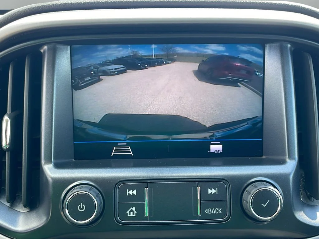 Used 2021 Black GMC AT4 w/Cloth image 26