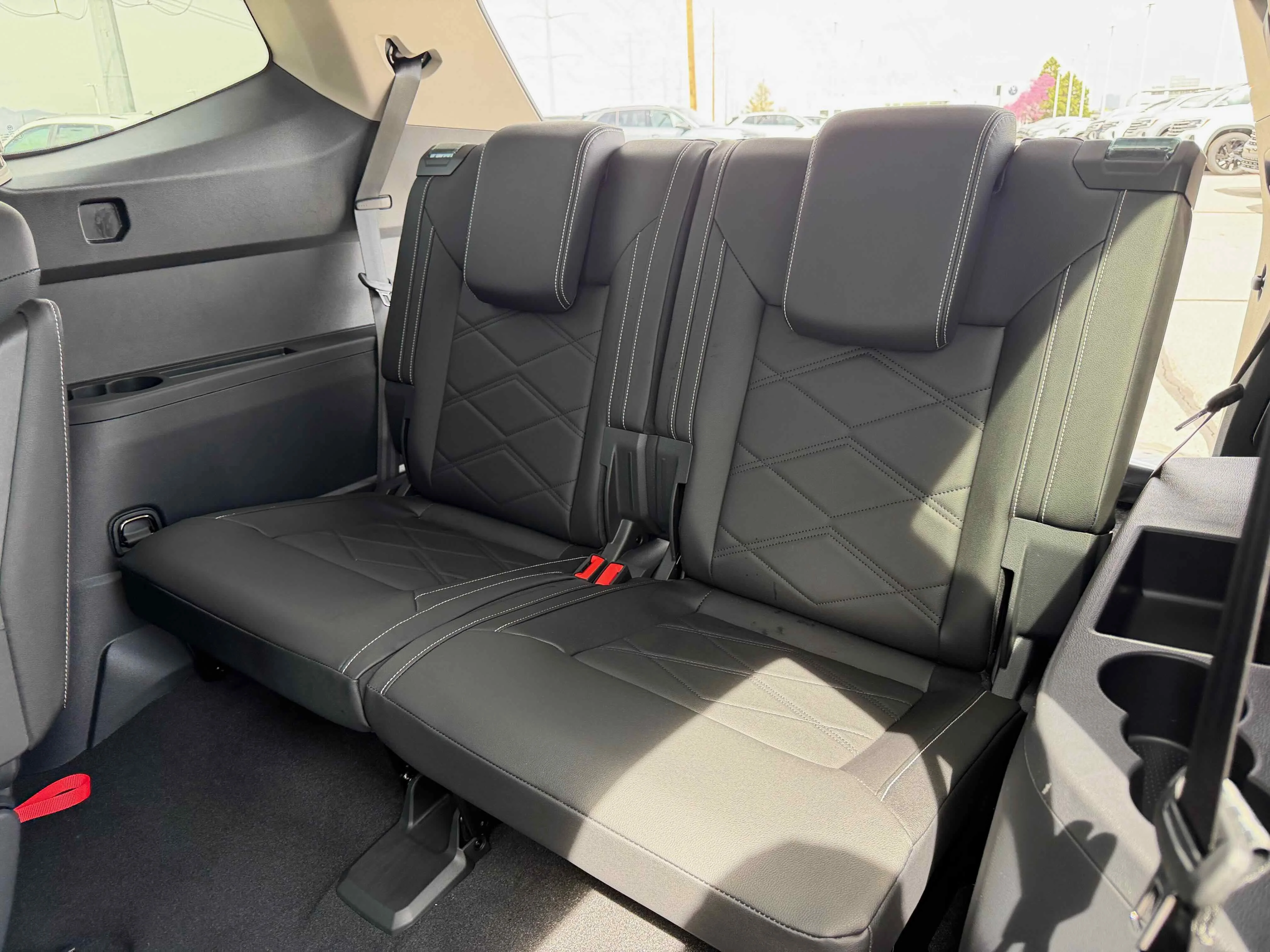 New 2026 Silver Mist Volkswagen 2.0T SE w/Technology image 28